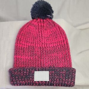 NWOT Under Armour Youth Beanie